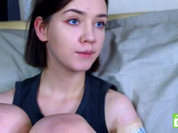 girl
        melissa_mcarthy cam image #3552130