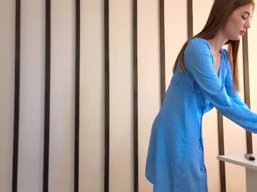 girl
        asti666 cam image #1772248
