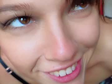 girl
        _demi_dee_ cam image #4180590