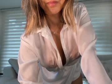 girl
        hornyco57 cam image #49405