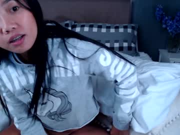 girl
        allforshow93 cam image #1240398