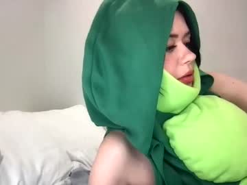 girl
        littlesugarpea cam image #784716