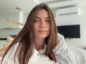 girl Webcam Girls Sex Thressome And Foursome with kattyyy_catt