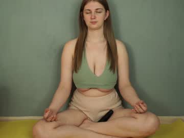 girl
        ammysky_ cam image #1487368