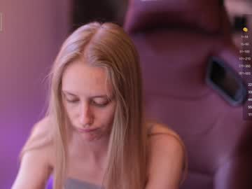 girl
        angeellina cam image #2766518