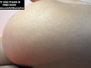 girl
        camilitasu cam image #4241132