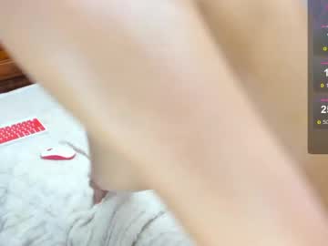 girl
        flower_nicole cam image #2993758