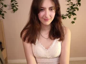 girl
        sophiaheidi cam image #1765483