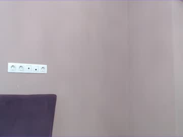 girl
        chanlia cam image #18794