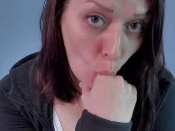 girl
        realcanada cam image #673533