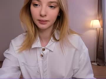 girl
        olli_ver cam image #182990