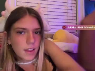girl
        oliviahansleyy cam image #3342313