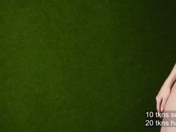 girl
        tinabredley cam image #2214735