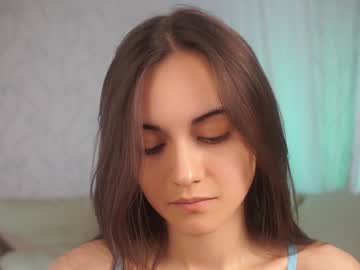 girl
        _marvelous_time_ cam image #3226135