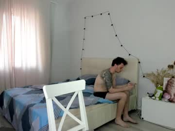 couple
        twerk_dance_live cam image #1313741