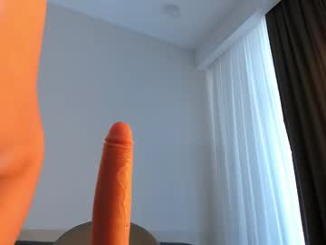 girl
        sammy_sa cam image #4640562