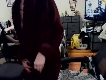 girl
        inarafoxxx cam image #2474245