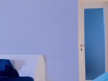 girl
        kittycaitlin cam image #833430