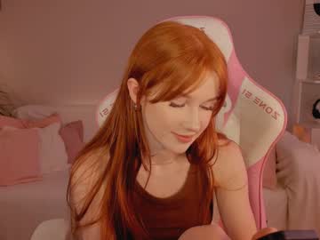 girl
        leahsthetics cam image #2556929
