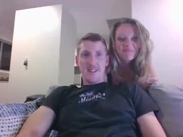 couple
        jtrain07 cam image #935635