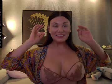 girl
        karrin cam image #1552451