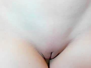 girl
        _witch__ cam image #1764004