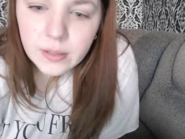 couple
        your_madhurricane cam image #1920795