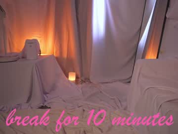 girl
        kateuwugirl cam image #2413611