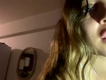 girl
        sassylilah cam image #1729748