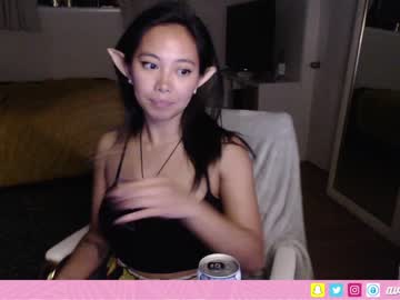 girl
        avarosey cam image #158002
