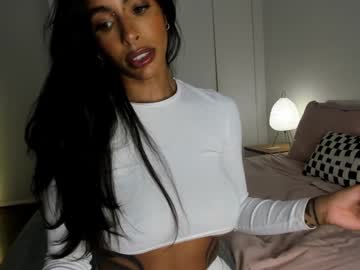 girl
        kaligray10 cam image #3076240