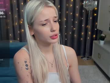 girl
        erleneganter cam image #2182246