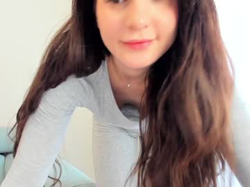 girl
        elaanna cam image #4295510