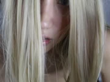 girl
        wendy_daniela cam image #2182169