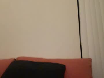 girl
        tinytittytia cam image #3208190