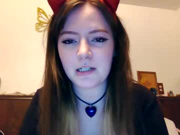 girl
        allibuns cam image #3562003