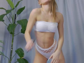 girl
        teonasafina__ cam image #526164