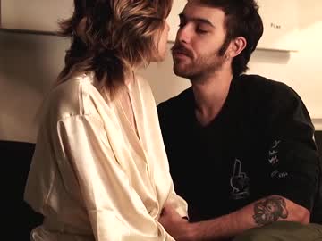 couple
        celinedion69 cam image #719381