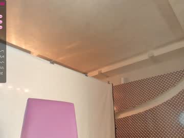 girl
        suma_ren cam image #434278