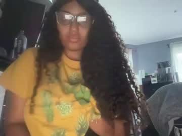 girl
        blackgurlkitty cam image #29672