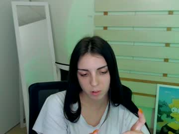 girl
        _gloria_love_ cam image #3478472