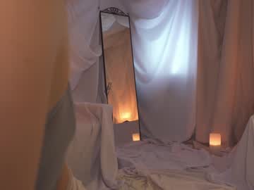 girl
        sunny_maria cam image #2353811