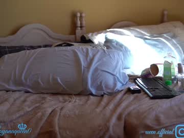 girl
        layanaqueen cam image #529320