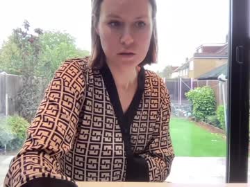 girl
        eatmypie69 cam image #3501859