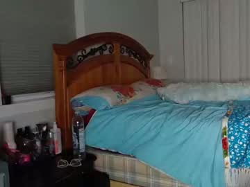 girl
        katynowhere cam image #461126