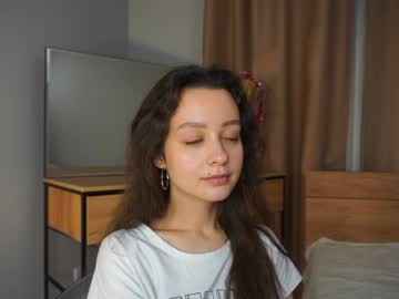 girl
        octaviaapps cam image #3971673