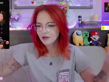 girl
        ginger_pie cam image #1630374