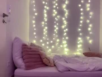 girl
        sofiaaaxoxoxo cam image #4515510