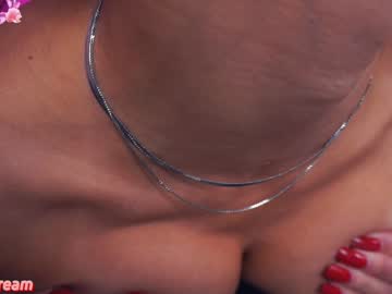 girl
        felissiany cam image #3290761