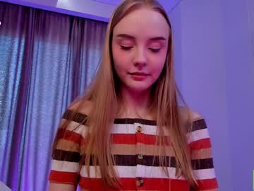 girl
        lissa_meooow cam image #2489013